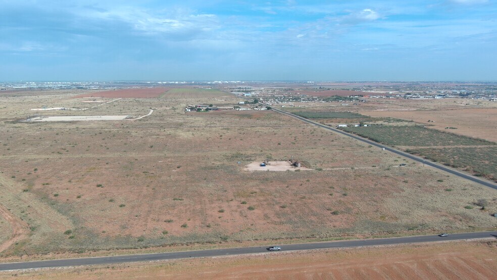 0000 County Rd 140, Midland, TX à vendre - Photo de l’immeuble – Image 2 sur 9