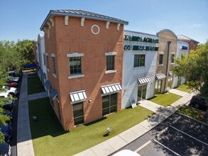 18101 Highwoods Preserve Pkwy, Tampa, FL à louer Photo intérieure– Image 1 sur 9