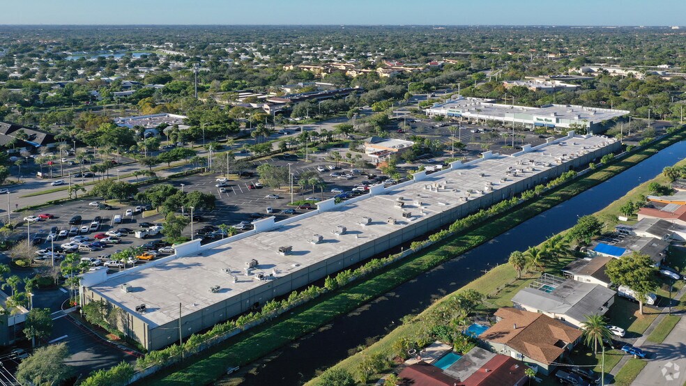 8101-8351 W Sunrise Blvd, Plantation, FL à louer - Aérien – Image 3 sur 9
