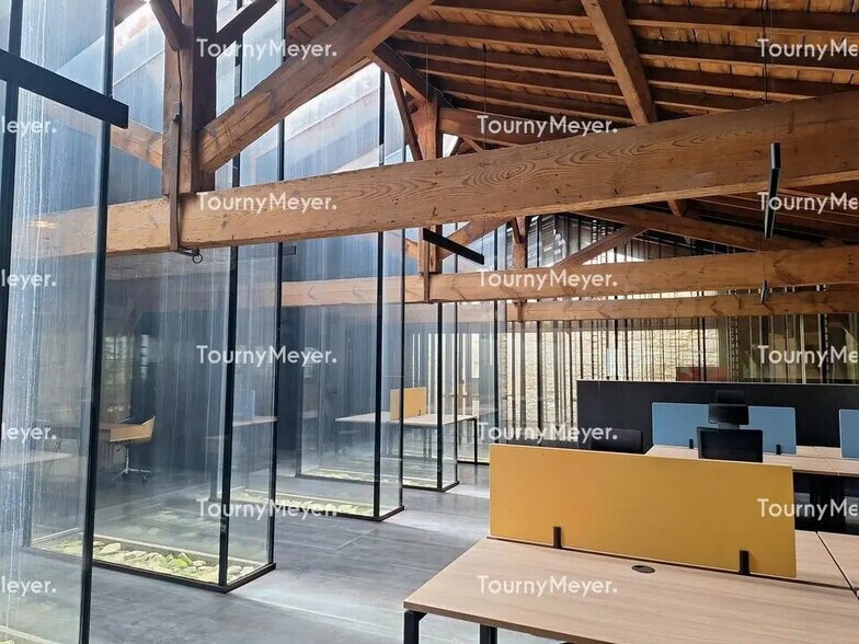Bureau dans Bordeaux à louer - Photo de l’immeuble – Image 3 sur 8