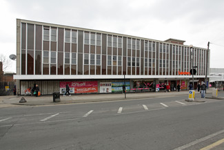 Plus de détails pour 13-15 Hall Ln, Londres - Bureau à louer