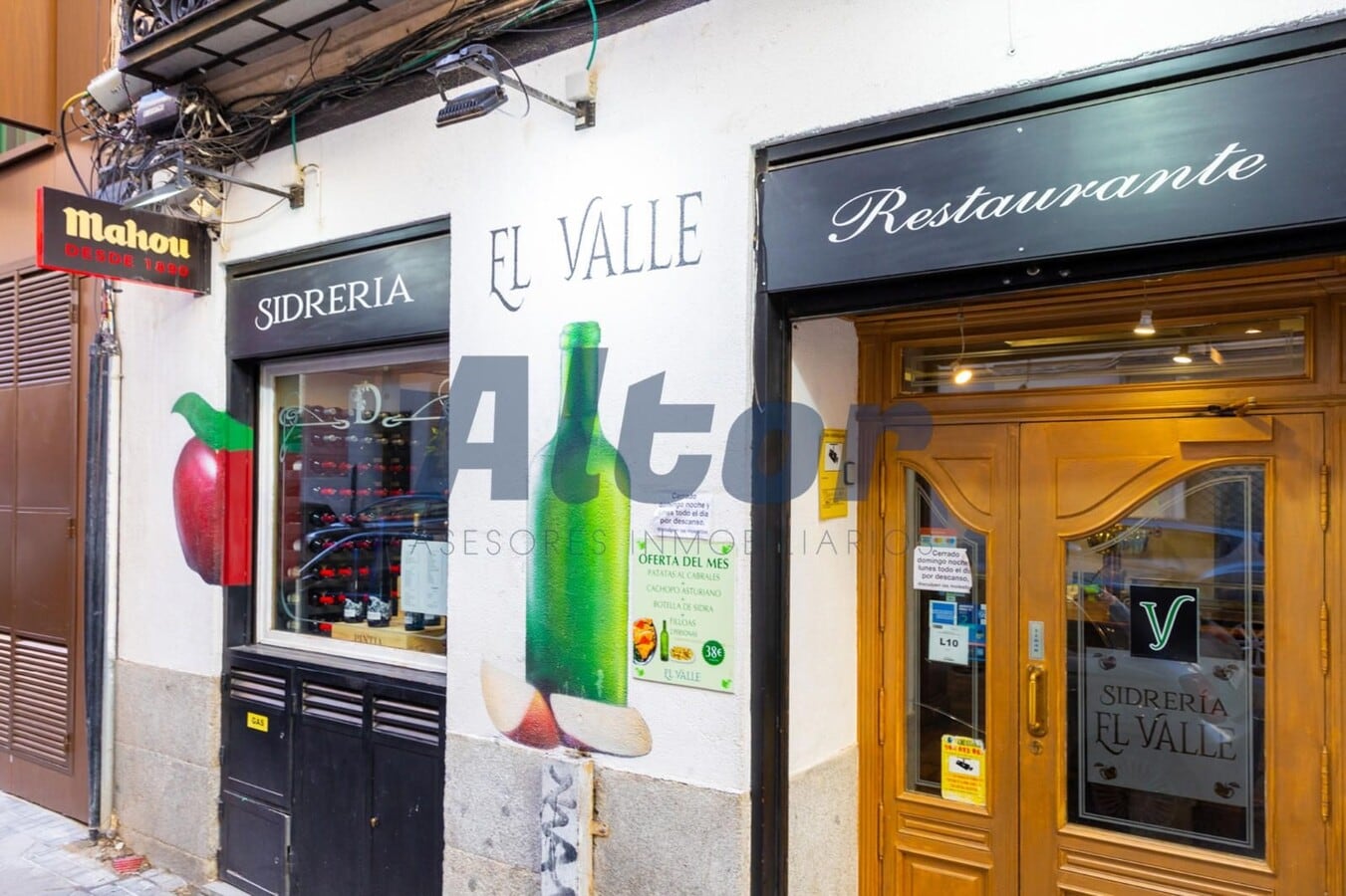 Madrid, MAD 28015 - Lot Puerta IZ, Esc. 1 - - Photo intérieure - Image 2 of 34