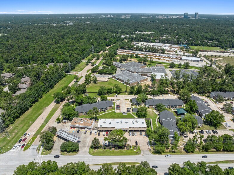 1440 Sawdust Rd, Spring, TX à vendre - Photo de l’immeuble – Image 3 sur 4