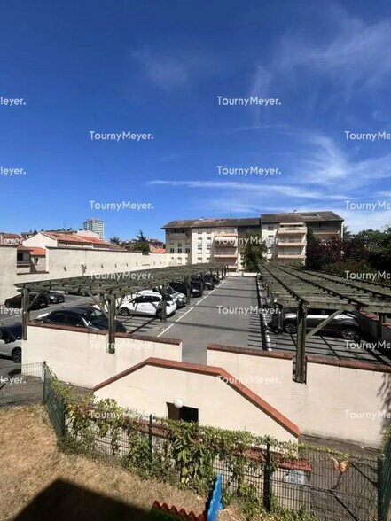 94 Avenue Des Minimes, Toulouse à vendre - Photo de l’immeuble – Image 2 sur 12