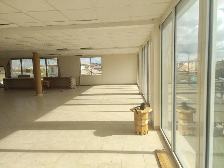 Local commercial dans Colomiers à vendre - Photo intérieure – Image 2 sur 9