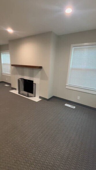 1130-1132 McKendrie St, San Jose, CA à louer - Vidéo sur l’annonce professionnelle – Image 2 sur 24