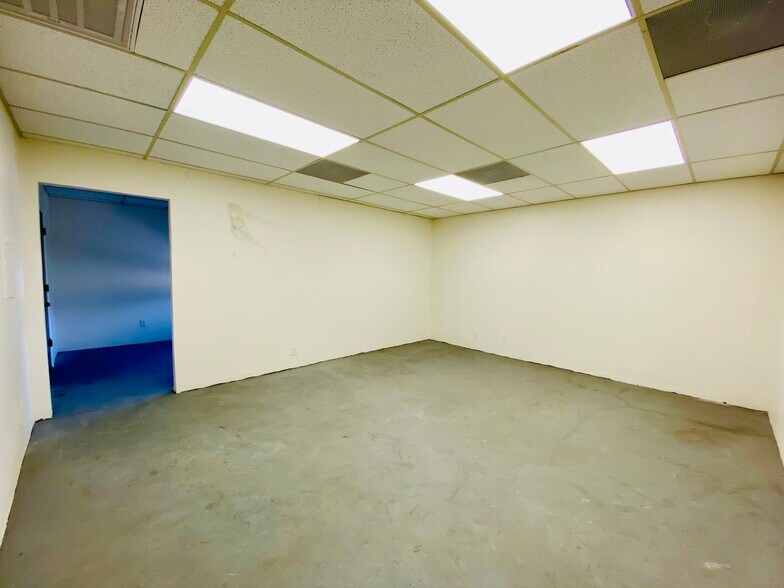 732 N Lake Ave, Pasadena, CA à louer - Photo intérieure – Image 3 sur 6