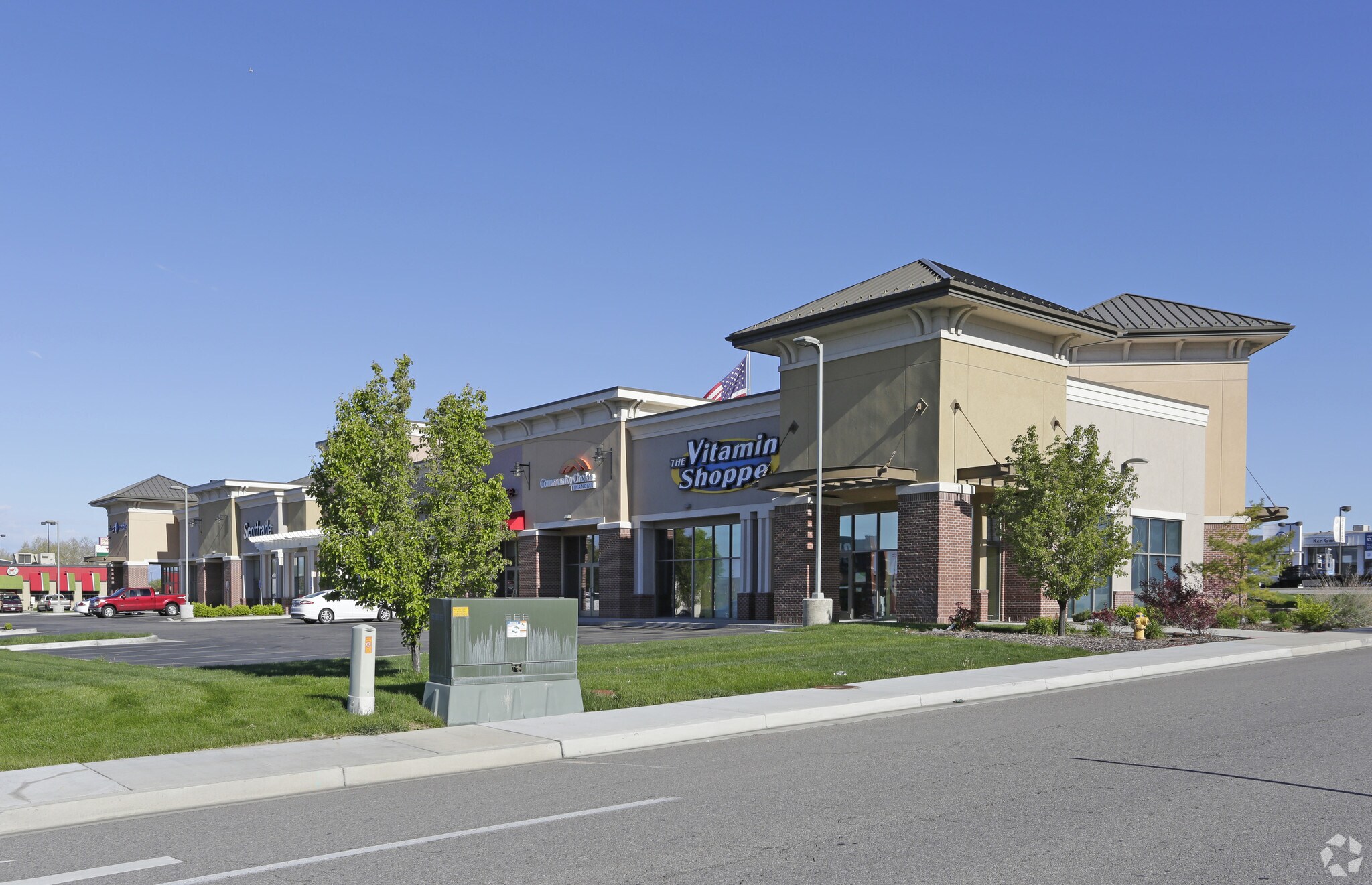 160 E University Pky, Orem, UT à louer Photo principale– Image 1 sur 24