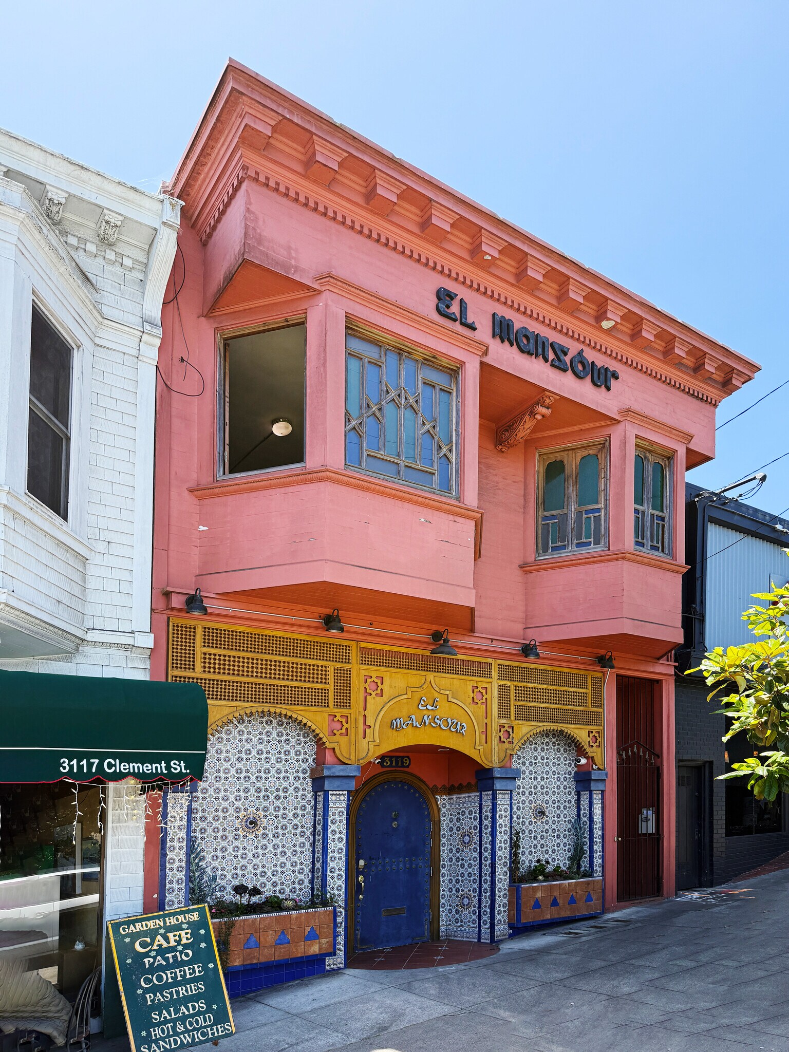 3119 Clement St, San Francisco, CA à vendre Photo de l’immeuble– Image 1 sur 3