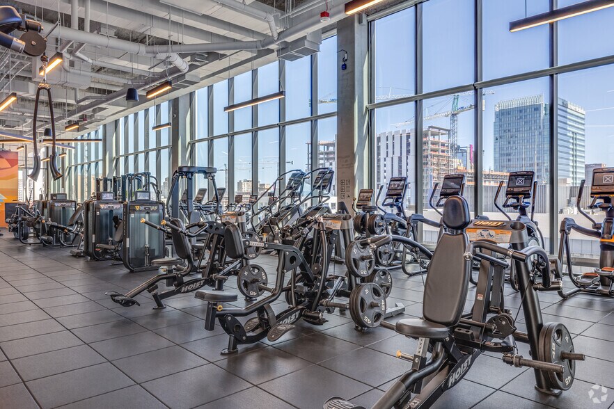200 W Monroe St, Phoenix, AZ à louer - Photo intérieure – Image 3 sur 22