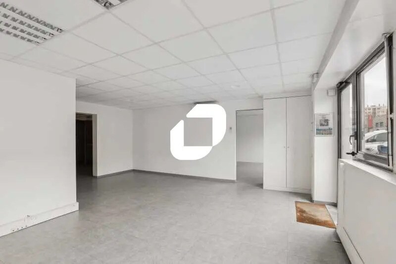 Bureau dans Villeurbanne à louer - Photo de l’immeuble – Image 2 sur 16