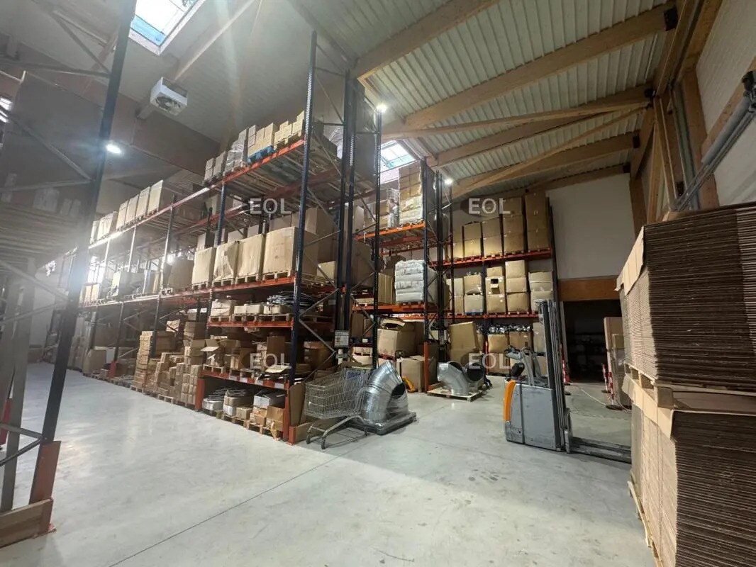 Industriel/Logistique dans Serris à vendre Photo de l’immeuble– Image 1 sur 6