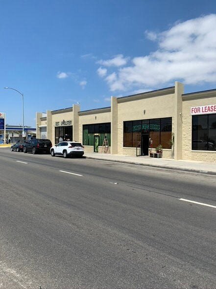 22700-22712 S Western Ave, Torrance, CA à louer - Photo de l’immeuble – Image 2 sur 3