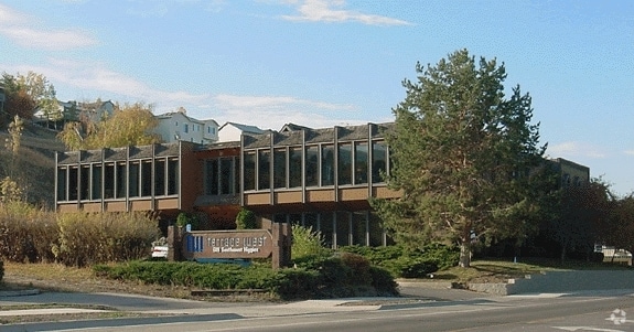 619 SW Higgins Ave, Missoula, MT à vendre - Photo de l’immeuble – Image 2 sur 3