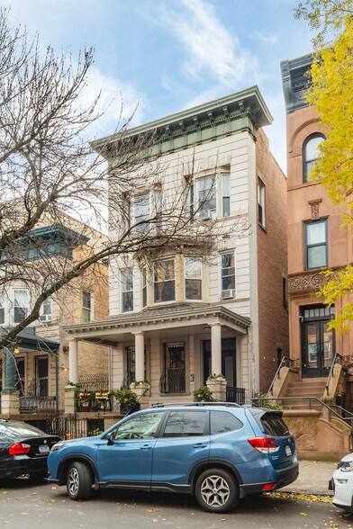 324 Park Pl, Brooklyn, NY à vendre - Photo de l’immeuble – Image 2 sur 61
