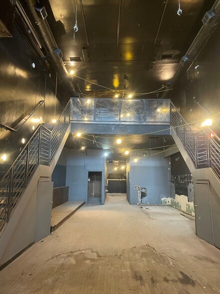 1551 W Division St, Chicago, IL à louer - Photo intérieure – Image 2 sur 8