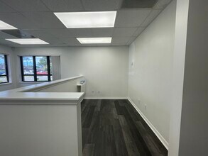 12520 World Plaza Ln, Fort Myers, FL à louer Photo intérieure– Image 2 sur 20