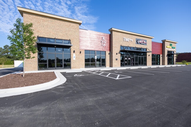 Plus de détails pour 241 Easy St, Greenville, NC - Local commercial à louer