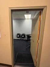 1350 W Robinhood Dr, Stockton, CA à louer Photo intérieure– Image 2 sur 4