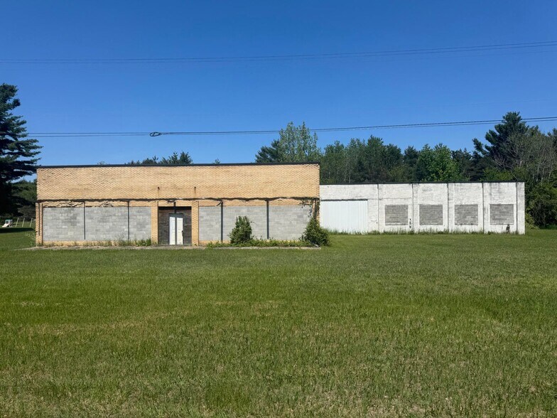 5860 W Saginaw Rd, Coleman, MI à vendre - Photo de l’immeuble – Image 1 sur 15