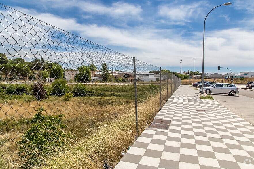 Calle Luisa Menéndez Calleja, 5, Cuenca, Cuenca à vendre - Photo de l’immeuble – Image 2 sur 3
