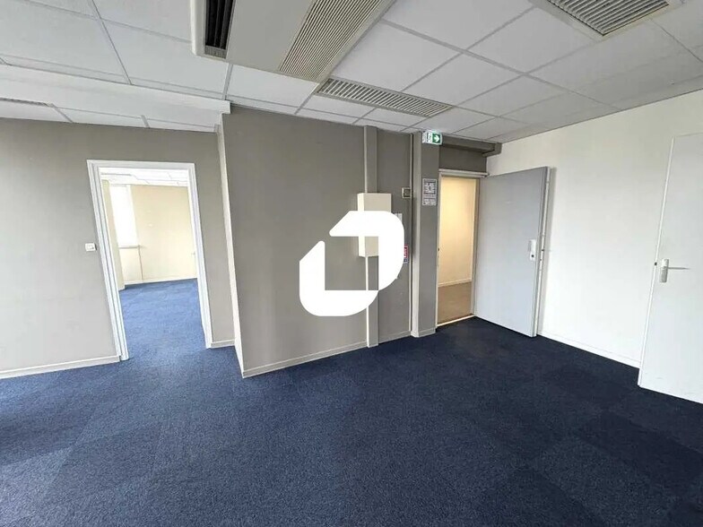 Bureau dans Lyon à vendre - Photo intérieure – Image 3 sur 11