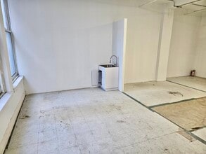 39-41 W 31st St, New York, NY à louer Photo intérieure– Image 2 sur 3