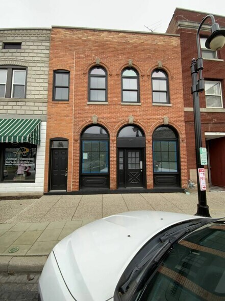 125-129 W Wayne St, Maumee, OH à louer - Photo de l’immeuble – Image 3 sur 15