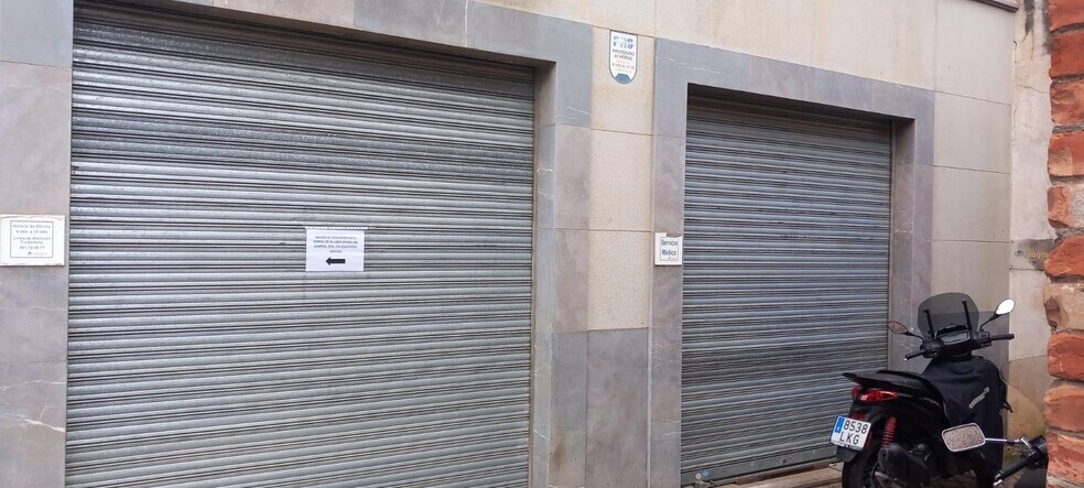 Local commercial dans Granada, Granada à louer - Photo de l’immeuble – Image 3 sur 31