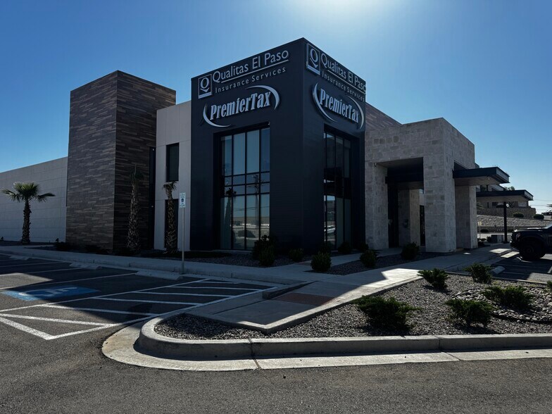 11323 Rojas Dr, El Paso, TX à louer - Photo de l’immeuble – Image 2 sur 24