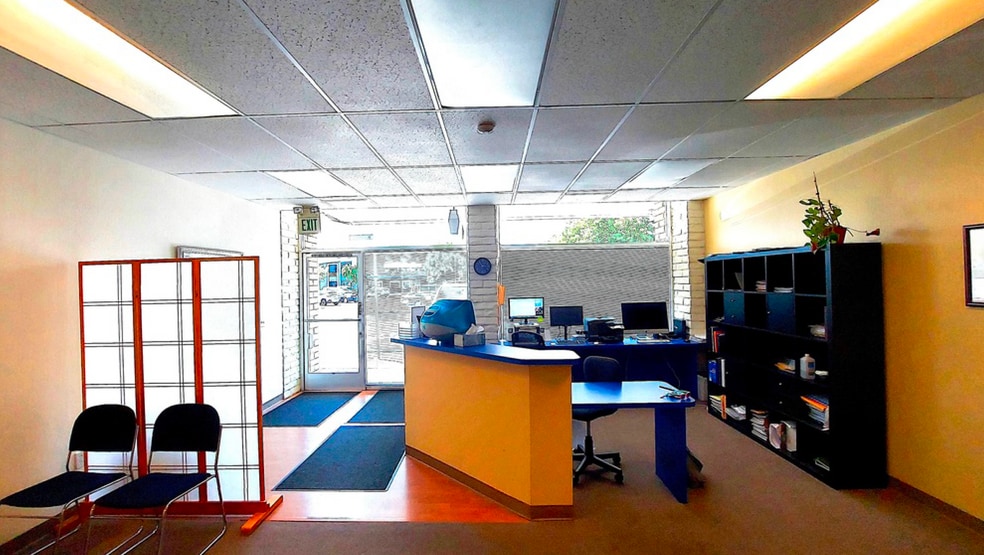 1559 S Novato Blvd, Novato, CA à louer - Photo intérieure – Image 2 sur 6