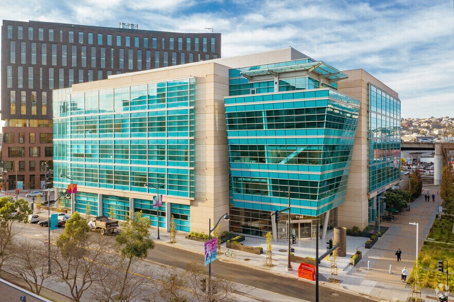 1700 Owens St, San Francisco, CA à louer - Photo principale – Image 1 sur 5