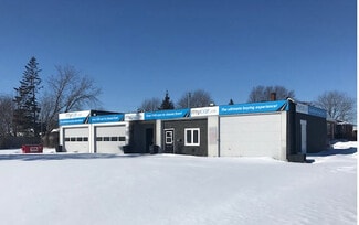 Plus de détails pour 1180 Pitt, Cornwall, ON - Local commercial à vendre