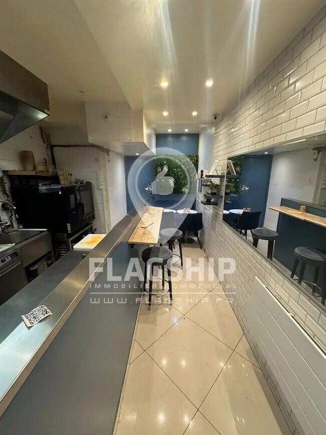 Plus de détails pour Local commercial à louer