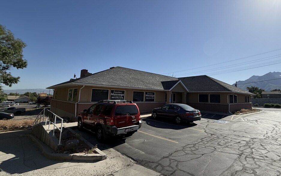 8684-8686 S 1300 E, Sandy, UT à louer - Photo de l’immeuble – Image 1 sur 8