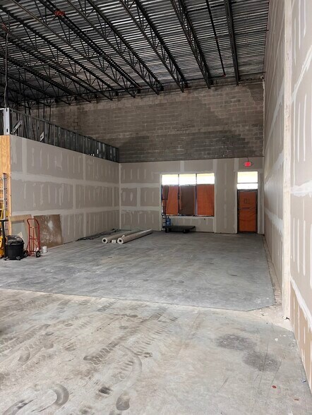 1750 Longleaf Blvd, Lake Wales, FL à louer - Photo de l’immeuble – Image 3 sur 9