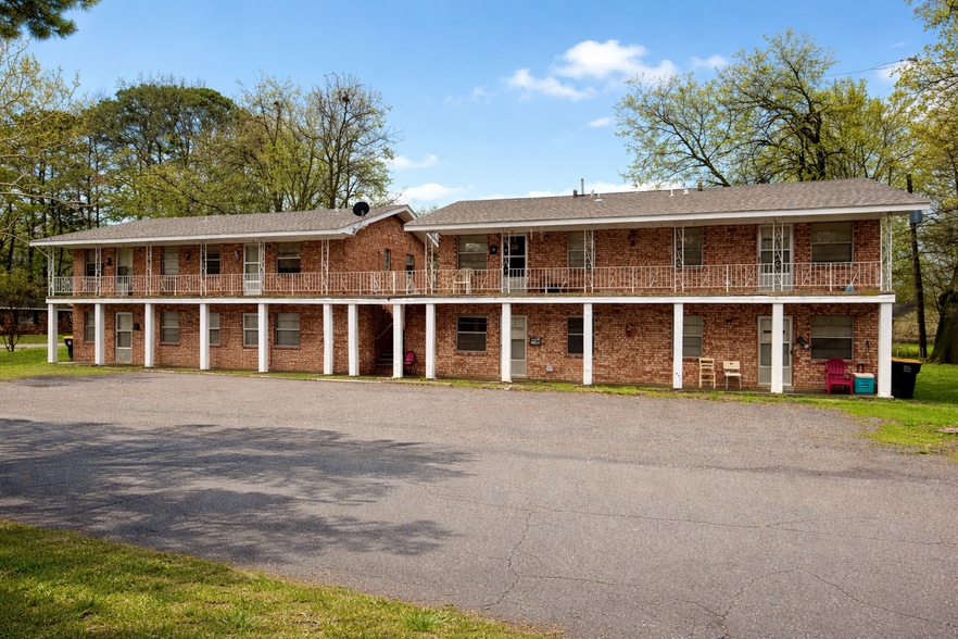 318 E Purdon St, England, AR à vendre - Photo principale – Image 1 sur 5