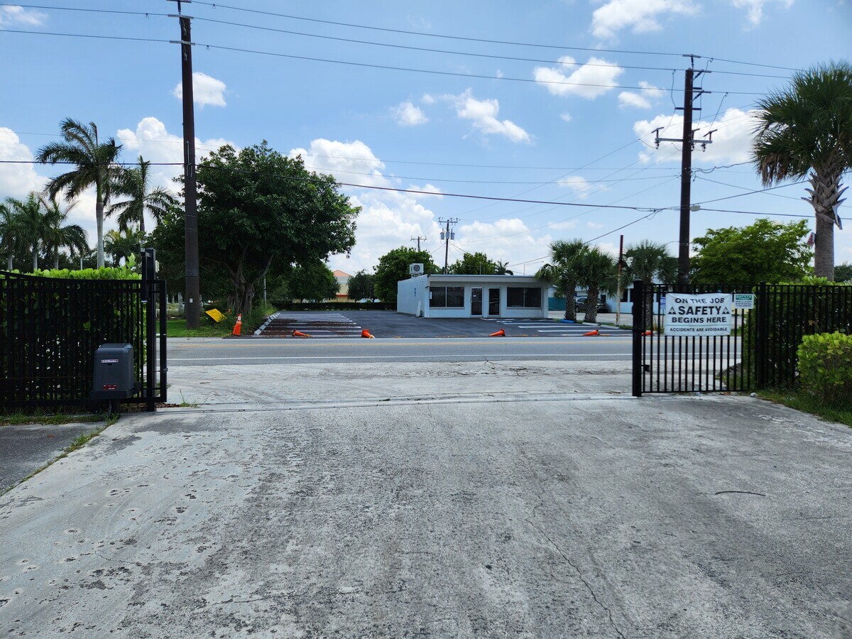 View Photo