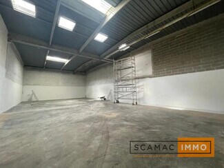 Plus de détails pour Bureau, Industriel/Logistique à louer