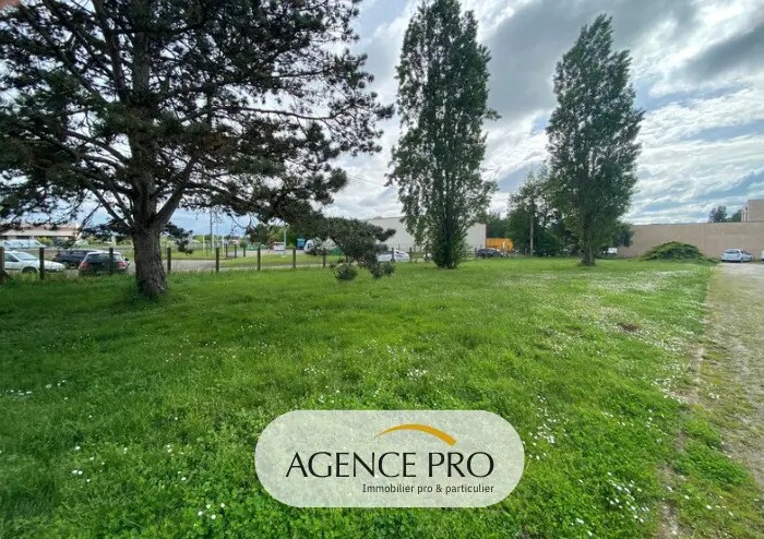 Local d'activités dans Montauban à vendre - Photo de l’immeuble – Image 2 sur 2