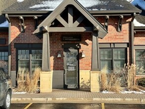 1232-1280 American Way, Libertyville, IL à louer Photo intérieure– Image 1 sur 8