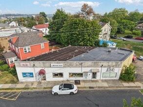 825-829 Rt-5, Ridgefield, NJ à louer Photo intérieure– Image 1 sur 15