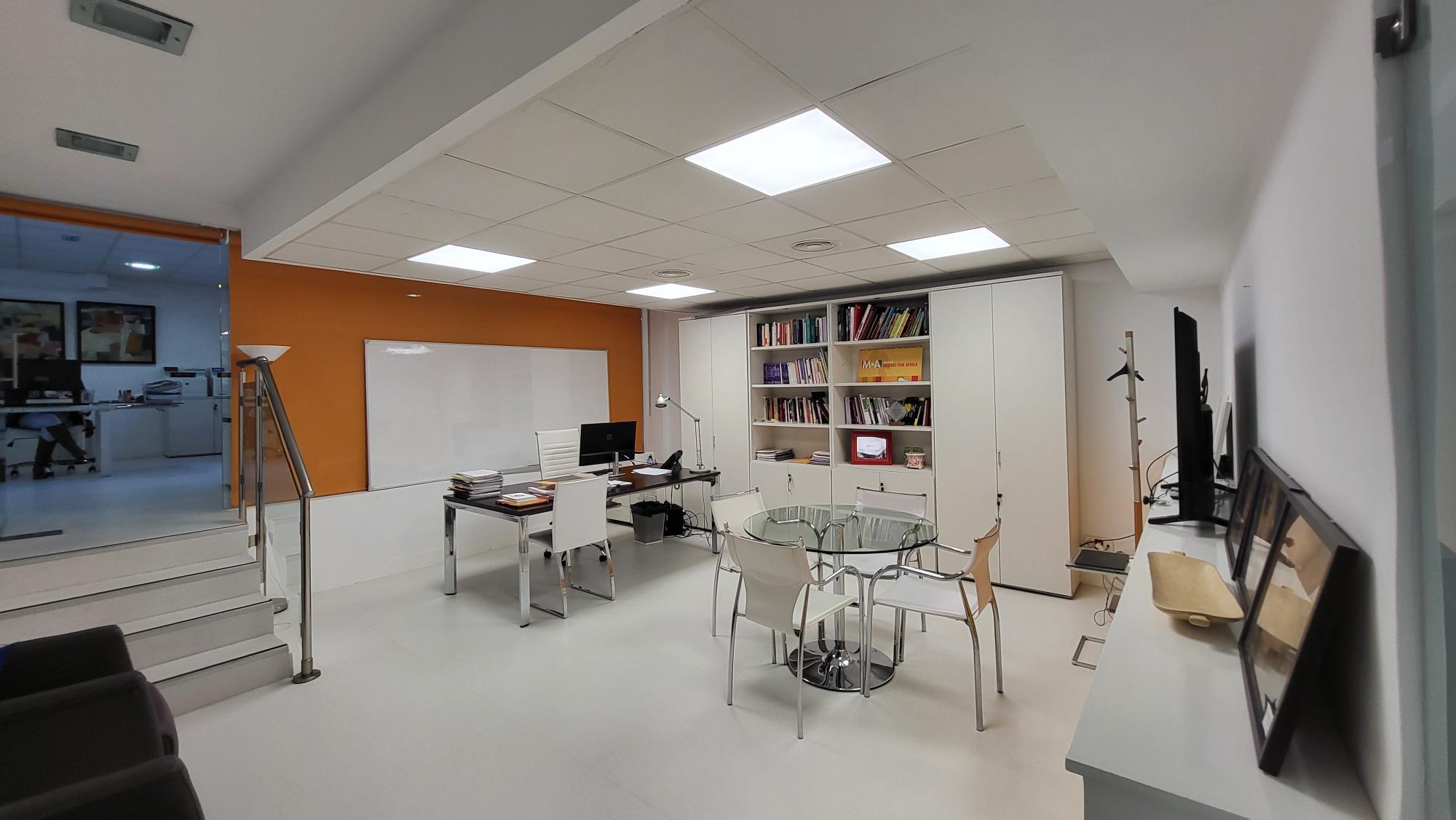Bureau dans Madrid, Madrid à louer Plan d’étage– Image 1 sur 9