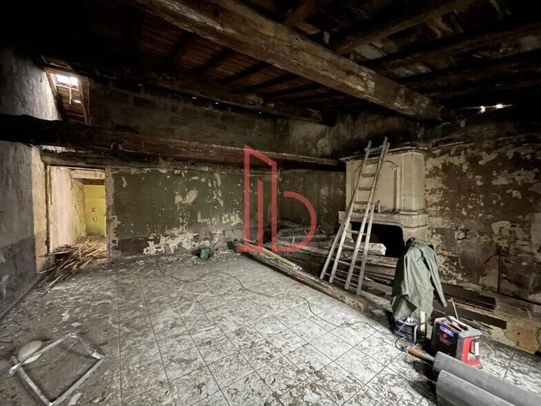 Bureau dans Bordeaux à vendre - Photo de l’immeuble – Image 3 sur 5