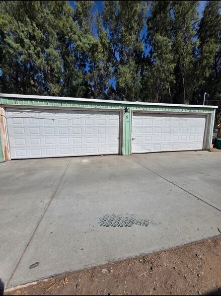 17320 Grand Ave, Lake Elsinore, CA à louer - Photo de l’immeuble – Image 1 sur 6