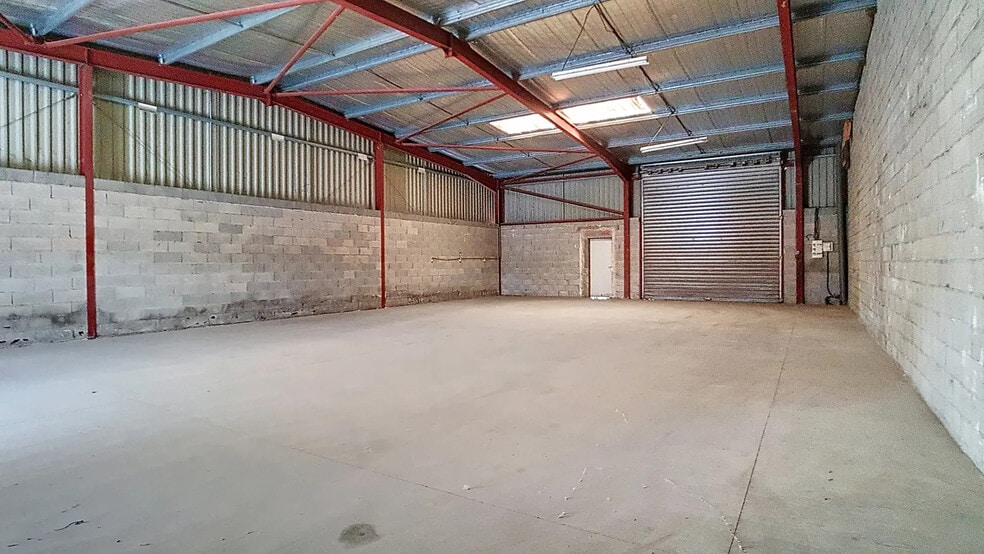 Industriel/Logistique dans Cugnaux à vendre - Photo intérieure – Image 2 sur 3