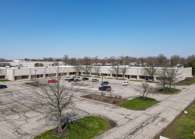 Plus de détails pour 2040 S Lynhurst Dr, Indianapolis, IN - Local d'activités, Industriel/Logistique à louer