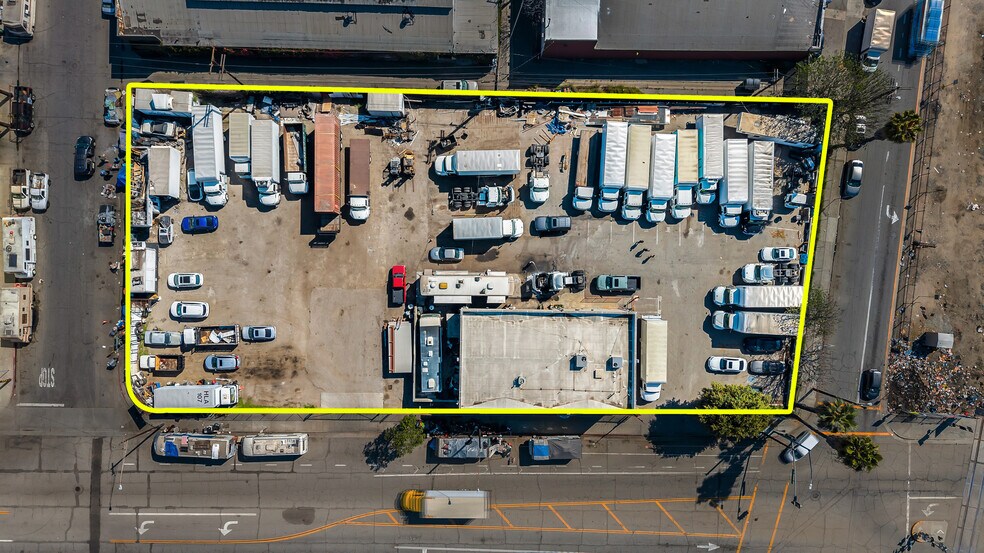 1808 58th Pl, Los Angeles, CA à vendre - Aérien – Image 1 sur 22