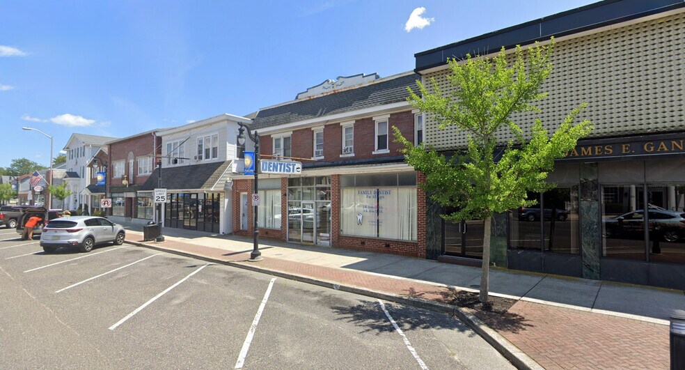204 Philadelphia Ave, Egg Harbor City, NJ à vendre - Photo de l’immeuble – Image 1 sur 1