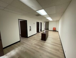 5631 Braxton Dr, Houston, TX à louer Photo intérieure– Image 2 sur 6